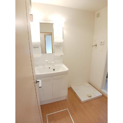 グランアムールⅡ 203【管理NO：1-020398502-02030】 ★家具家電は申し込み後に搬入します★の物件写真6