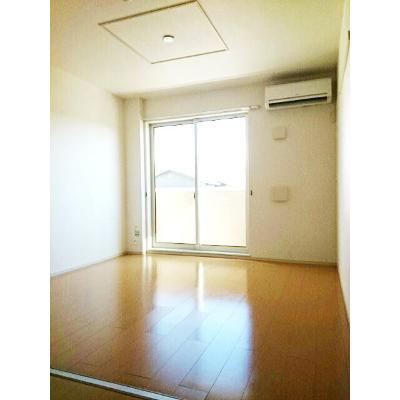 エレガンソーレⅠ 102【管理NO：1-017112601-01020】 ★家具家電は申し込み後に搬入します★ ★2026年10月下旬入居可能★の物件写真2