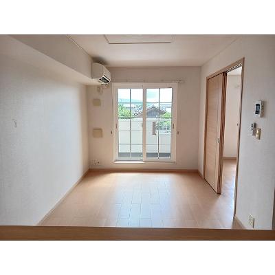 グランツレジデンスＢ 202【管理NO：1-015570202-02020】 ★家具家電は申し込み後に搬入します★の物件写真2