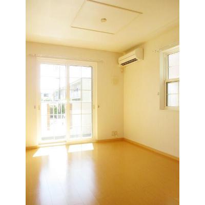 グランツレジデンスＢ 101【管理NO：1-015570202-01010】 ★家具家電は申し込み後に搬入します★ ★2026年09月上旬入居可能★の物件写真2