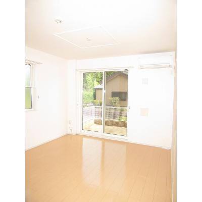 メゾンエスポワールⅠ 101【管理NO：1-017333101-01010】 ★家具家電は申し込み後に搬入します★ ★2026年08月下旬入居可能★の物件写真2