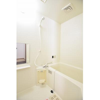 アーバンファミール 201【管理NO：1-010656701-02010】 ★家具家電は申し込み後に搬入します★ ★2026年09月上旬入居可能★の物件写真4