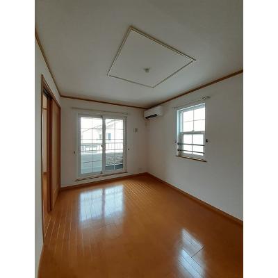プリムローズみそら 201【管理NO：1-013318501-02010】 ★家具家電は申し込み後に搬入します★の物件写真2