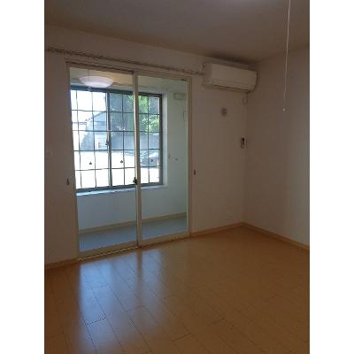 アスペンベールＦ 103【管理NO：1-016725801-01030】 ★家具家電は申し込み後に搬入します★ ★2026年09月中旬入居可能★の物件写真2