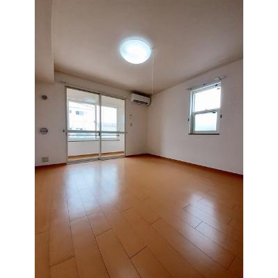 グリーン・フィールズＷ 103【管理NO：1-015319201-01030】 ★家具家電は申し込み後に搬入します 2026年07月下旬入居可能の物件写真2