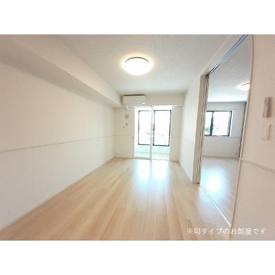 パークビュー 102【管理NO：1-028708601-01020】 ★家具家電は申し込み後に搬入します 2026年12月上旬入居可能の物件写真2