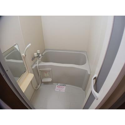 シャロ－ゼＩ 205【管理NO：1-010229401-02040】 ★家具家電は申し込み後に搬入します★の物件写真4