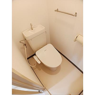エステートカズミ 102【管理NO：1-004105401-01020】 ★家具家電は申し込み後に搬入します★の物件写真5