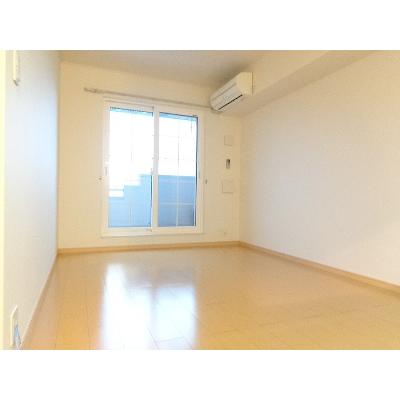 ブリ－ズアップル 202【管理NO：1-015543101-02020】 ★家具家電は申し込み後に搬入します 2026年08月下旬入居可能の物件写真2