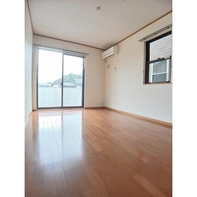 ポポラーレ・ミーチＢ 102【管理NO：1-012641802-01020】 ★家具家電は申し込み後に搬入します 2026年09月中旬入居可能の物件写真2