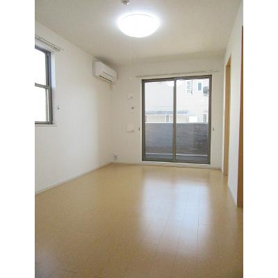 グランツ・フジ 101【管理NO：1-017393301-01010】 ★家具家電は申し込み後に搬入します 2026年08月下旬入居可能の物件写真2