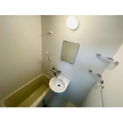  ONLY千葉稲毛2【🌈WiFi・管理費０円キャンペーン🌈】ペット不可☆バス・トイレ別♪敷地内駐輪場あり☆鉄骨造♪モニタ付インターホン★稲毛駅⇔千葉駅18分！千葉大学まで22分！🚃二線利用可能の物件写真3