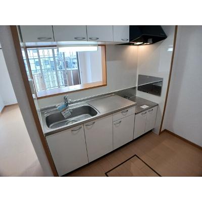 アンジュ 101【管理NO：1-014928501-01010】 ★家具家電は申し込み後に搬入します★の物件写真3