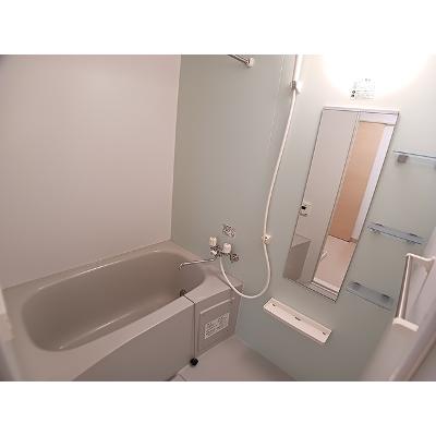 かりん 201【管理NO：1-020381701-02010】 ★家具家電は申し込み後に搬入します★の物件写真4