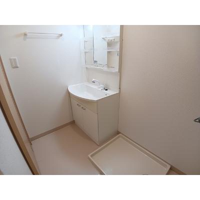 グラード 103【管理NO：1-019786801-01030】 ★家具家電は申し込み後に搬入します★の物件写真6