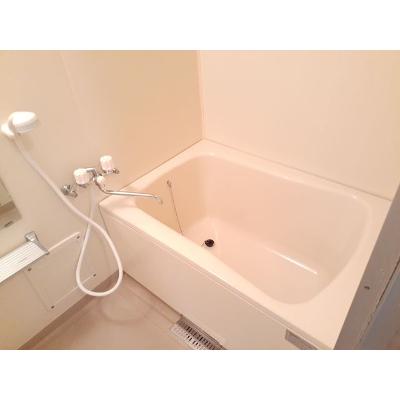 マルトⅢ 102【管理NO：1-004272701-01020】 ★家具家電は申し込み後に搬入します★ ★2026年08月下旬入居可能★の物件写真4