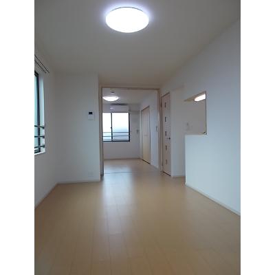 ル　シェルブルー 303【管理NO：1-019805101-03030】 ★家具家電は申し込み後に搬入します★ ★2026年09月上旬入居可能★の物件写真2