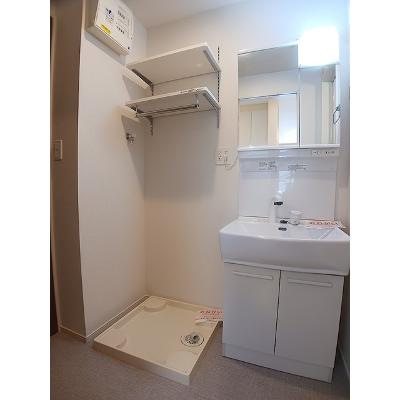 ユイナス 103【管理NO：1-026073801-01030】 ★家具家電は申し込み後に搬入します★の物件写真6