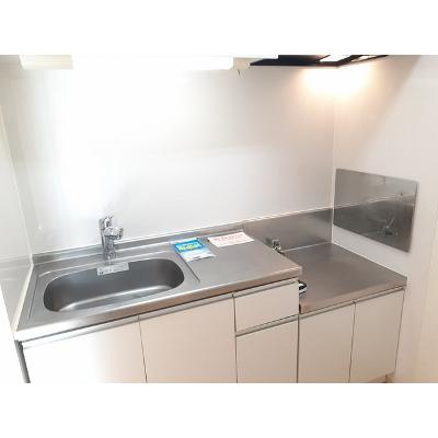 ＬＩＡＮＧＥ 105【管理NO：1-020242801-01040】 ★家具家電は申し込み後に搬入します★ ★2026年09月上旬入居可能★の物件写真3