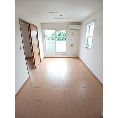 ＥＶＥＲＧＲＥＥＮ　Ｍ．Ｔ． 201【管理NO：1-014860901-02010】 ★家具家電は申し込み後に搬入します★の物件写真2