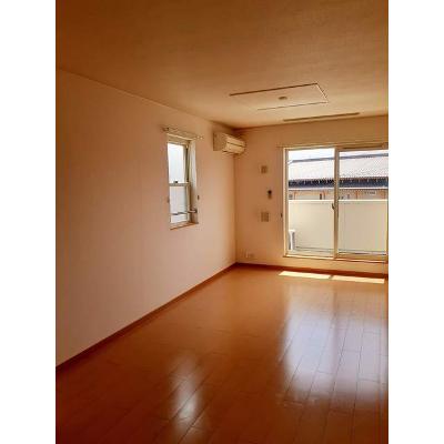リシアン 201【管理NO：1-014532601-02010】 ★家具家電は申し込み後に搬入します★ ★2026年09月下旬入居可能★の物件写真2