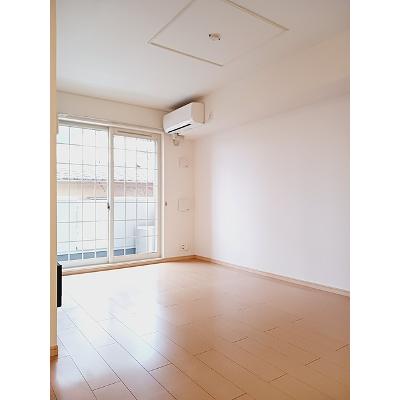 ベル・アルモニーⅡ 103【管理NO：1-015481902-01030】 ★家具家電は申し込み後に搬入します★の物件写真2