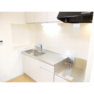 ルートサイドヴィラⅢ 201【管理NO：1-019470001-02010】 ★家具家電は申し込み後に搬入します 2026年09月中旬入居可能の物件写真3