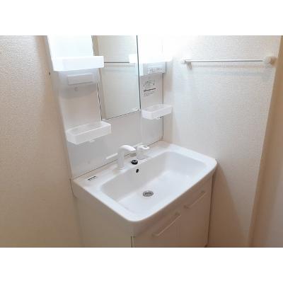 apartment 茨城県つくばみらい市谷井田１９０９番地１ 

↓地図はこちらから