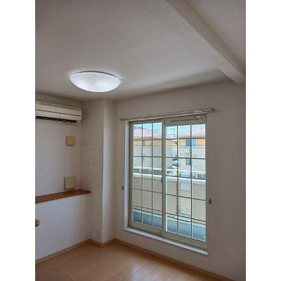 コリーヌ 204【管理NO：1-015351401-02040】 ★家具家電は申し込み後に搬入します★ ★2026年08月下旬入居可能★の物件写真2