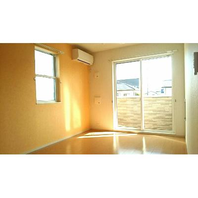 プレジャー 101【管理NO：1-020442801-01010】 ★家具家電は申し込み後に搬入します 2026年09月上旬入居可能の物件写真2