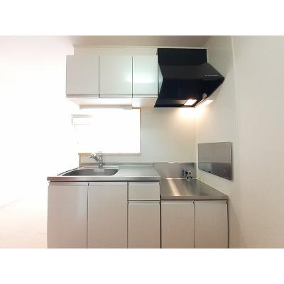 ウィステリアヒル 202【管理NO：1-015998001-02020】 ★家具家電は申し込み後に搬入します★の物件写真3