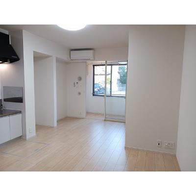 apartment 〒108-0075　東京都港区港南２丁目16-1