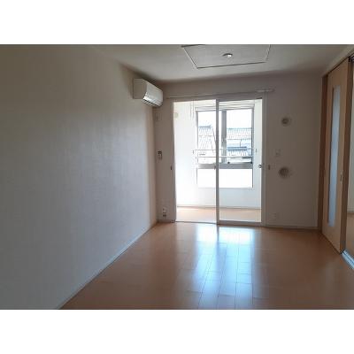 サンフローラＢ 204【管理NO：1-018310702-02040】 ★家具家電は申し込み後に搬入します 2026年08月下旬入居可能の物件写真2