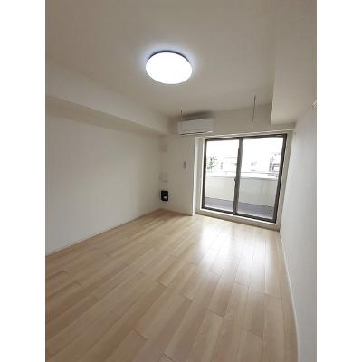 アウローラ 102【管理NO：1-025643501-01020】 ★家具家電は申し込み後に搬入します★ ★2026年08月下旬入居可能★の物件写真2