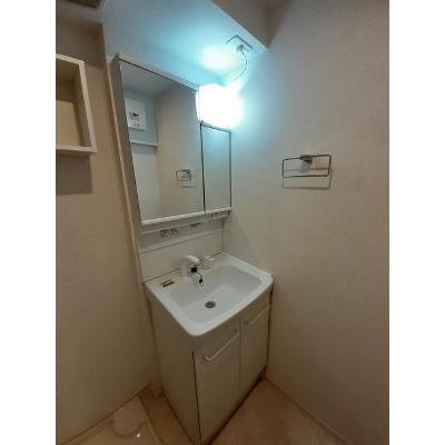 アウローラ 102【管理NO：1-025643501-01020】 ★家具家電は申し込み後に搬入します★ ★2026年08月下旬入居可能★の物件写真6