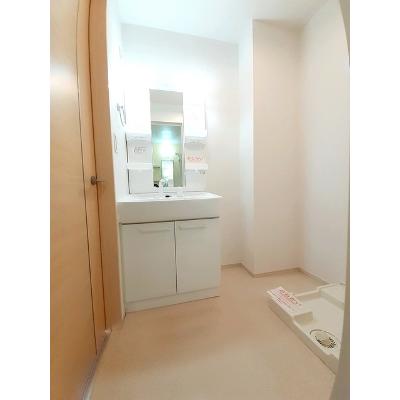 カレントＣ 105【管理NO：1-017193301-01040】 ★家具家電は申し込み後に搬入します★ ★2026年09月中旬入居可能★の物件写真6