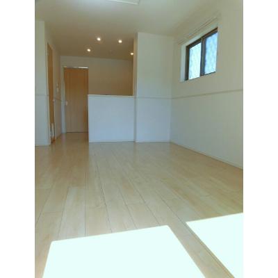 グランディアス．Ⅵ 103【管理NO：1-022336502-01030】 ★家具家電は申し込み後に搬入しますの物件写真2