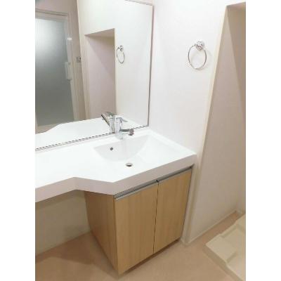グランディアス．Ⅵ 103【管理NO：1-022336502-01030】 ★家具家電は申し込み後に搬入しますの物件写真6