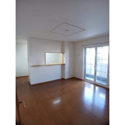 サンゼファー 102【管理NO：1-014557901-01020】 ★家具家電は申し込み後に搬入します★の物件写真2