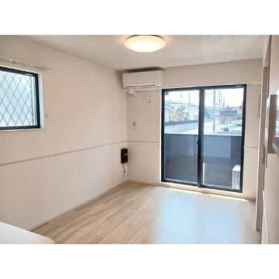 グローク　トレ 101【管理NO：1-028011901-01010】 ★家具家電は申し込み後に搬入します★の物件写真2