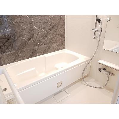 グローク　トレ 101【管理NO：1-028011901-01010】 ★家具家電は申し込み後に搬入します★の物件写真4