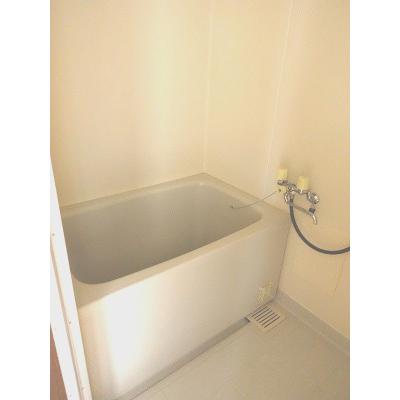 スクエアガーデン 205【管理NO：1-007105701-02040】 ★家具家電は申し込み後に搬入します 2026年08月中旬入居可能の物件写真4