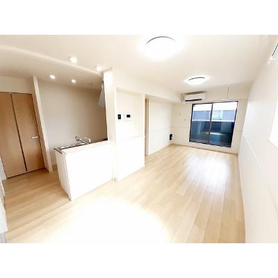 グランターサⅢ 201【管理NO：1-026701203-02010】 ★家具家電は申し込み後に搬入します 2026年09月上旬入居可能の物件写真2