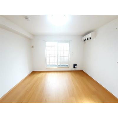メゾン　ド　フランＡ 203【管理NO：1-013851501-02030】 ★家具家電は申し込み後に搬入します 2026年08月下旬入居可能の物件写真2