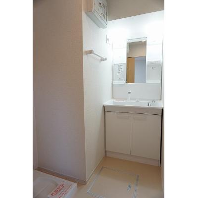 リンデンⅡ 202【管理NO：1-021569302-02020】 ★家具家電は申し込み後に搬入します★の物件写真6