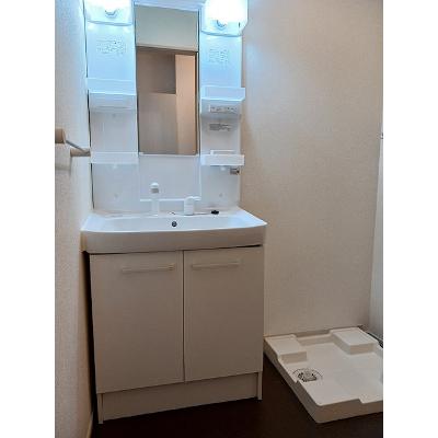 ル・クールⅠ 103【管理NO：1-018734701-01030】 ★家具家電は申し込み後に搬入します★の物件写真6