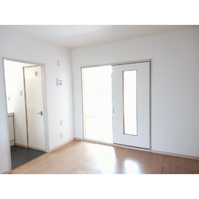 マザーグースⅡ 2C【管理NO：1-003875102-02030】 ★家具家電は申し込み後に搬入します★ ★2026年08月下旬入居可能★の物件写真2