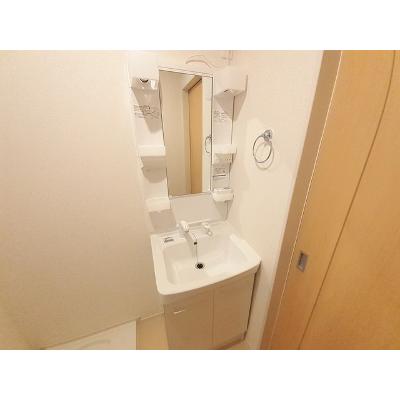 apartment 滋賀県湖南市水戸町１３－３ 

↓地図はこちらから
