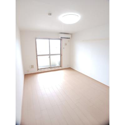 シャルマン小野 307【管理NO：1-013715301-03060】 ★家具家電は申し込み後に搬入します★の物件写真2