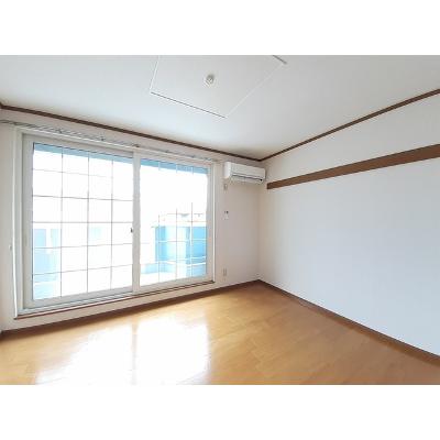シルエラ　Ⅰ 201【管理NO：1-010708501-02010】 ★家具家電は申し込み後に搬入します★ ★2026年08月下旬入居可能★の物件写真2